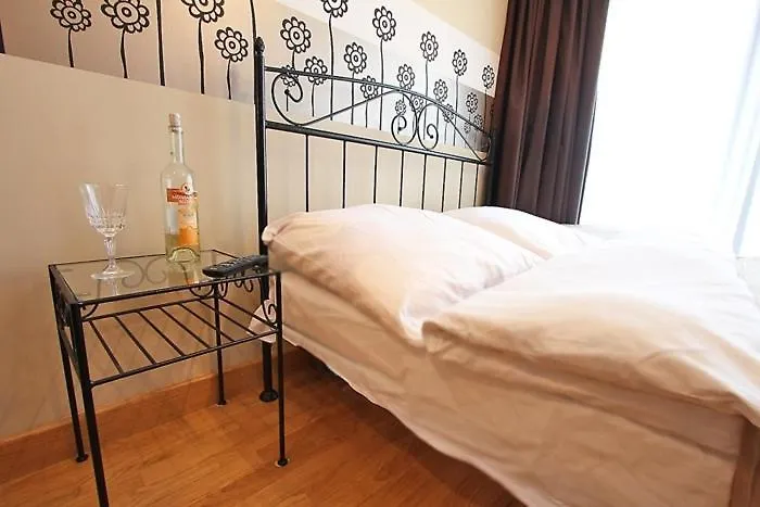 Parkside Apartments Old Town クラクフ アパートホテル