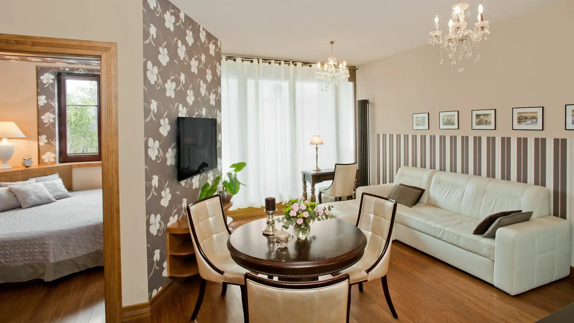 Parkside Apartments Old Town クラクフ アパートホテル