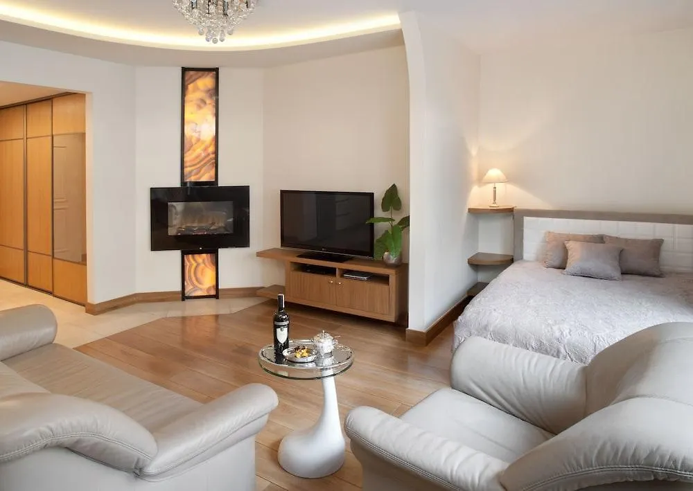 Parkside Apartments Old Town Cracóvia 3*,  Polónia