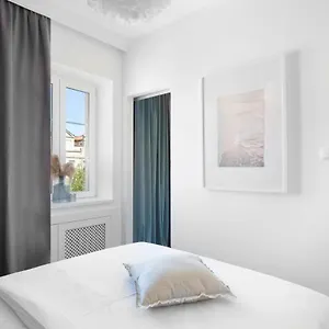 https://elite-apartments-old-town-deluxe.gdanskhotel.org