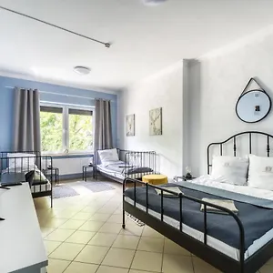 Hostel Krokodyl-stara Praga Varşova