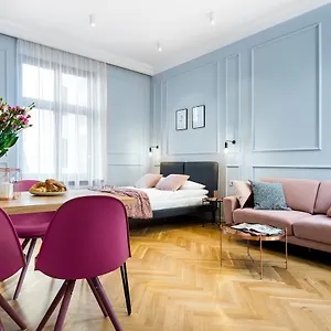 Apartment P&j Luxury, Krakow