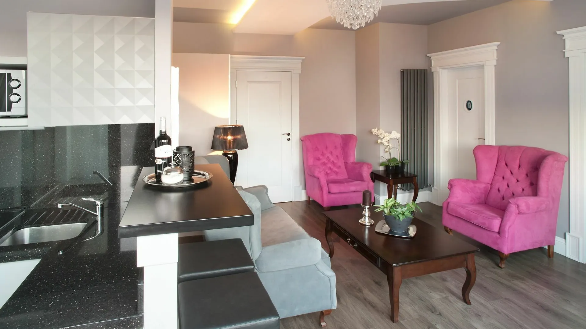 Parkside Apartments Old Town Krakow 3*,