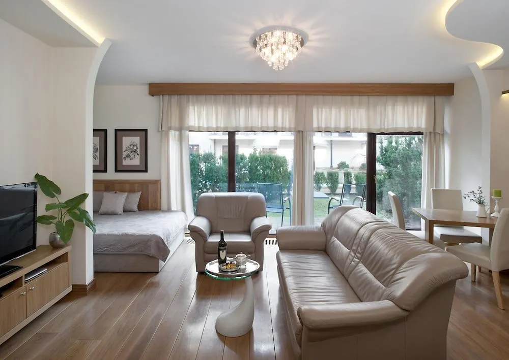 Parkside Apartments Old Town Krasków Ξενοδοχείο με διαμερίσματα